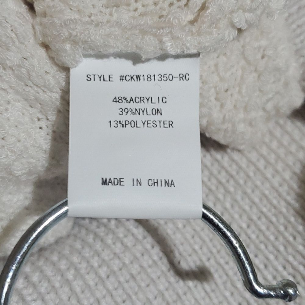 CODE X MODE Knit V-Neck Sweater - Size Small - Picture 9 of 9